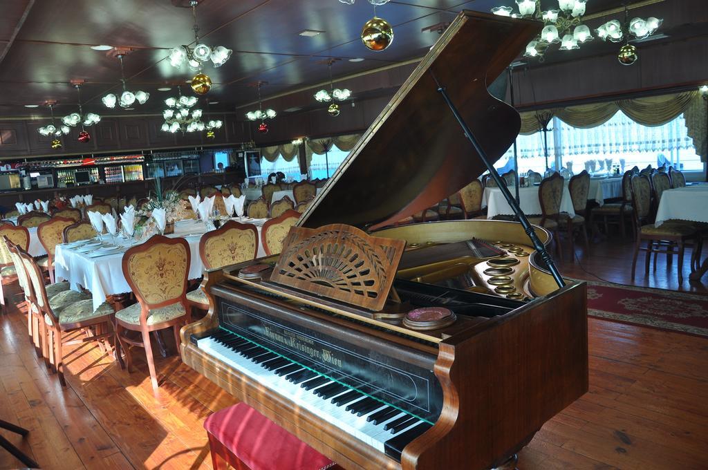 Hotel Brod Panini Veles Dış mekan fotoğraf