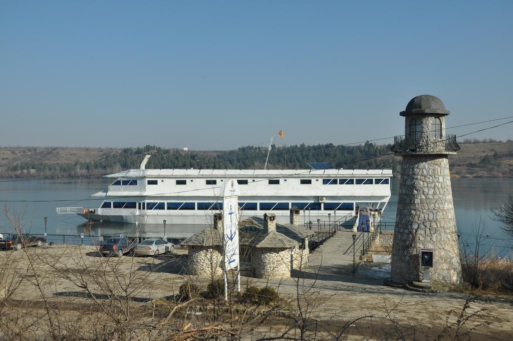 Hotel Brod Panini Veles Dış mekan fotoğraf