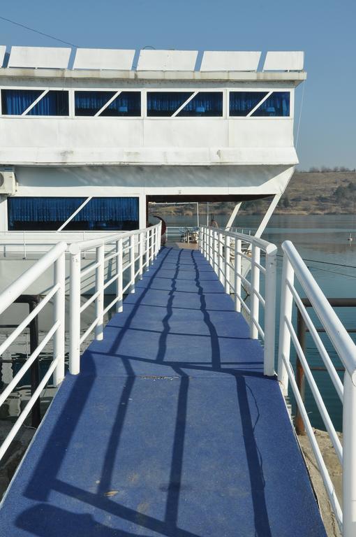 Hotel Brod Panini Veles Dış mekan fotoğraf