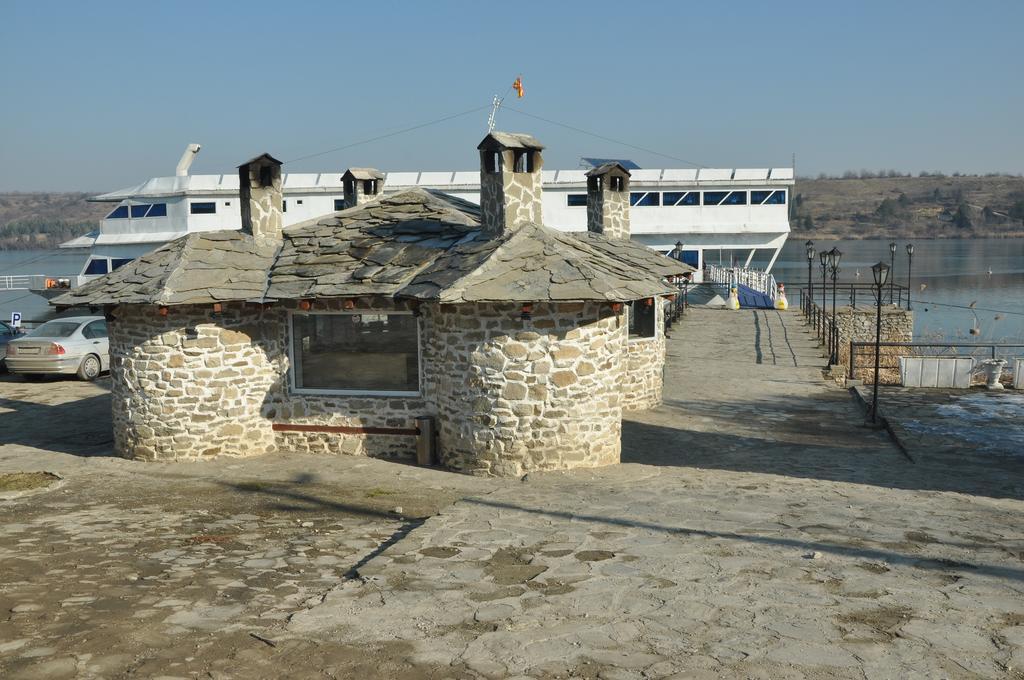 Hotel Brod Panini Veles Dış mekan fotoğraf